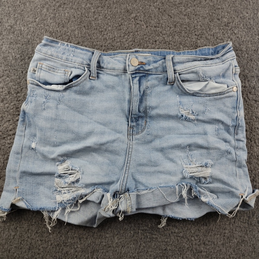 Judy Blue Cotton Shorts Sz XL Light Wash Distressed Frayed EUC